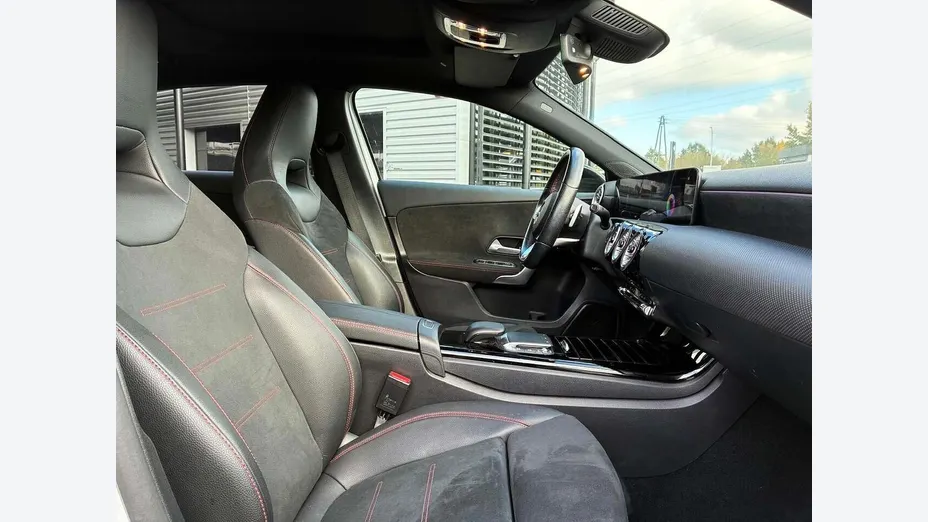 MERCEDES-BENZ A Klasa A 180 Style 7G-DCT