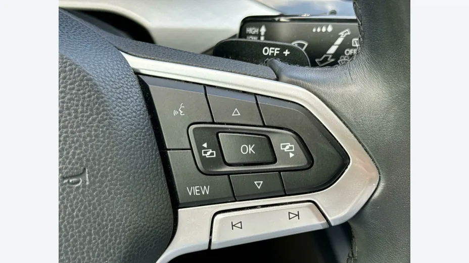 VOLKSWAGEN Golf Golf VIII 1.5 eTSI Life DSG