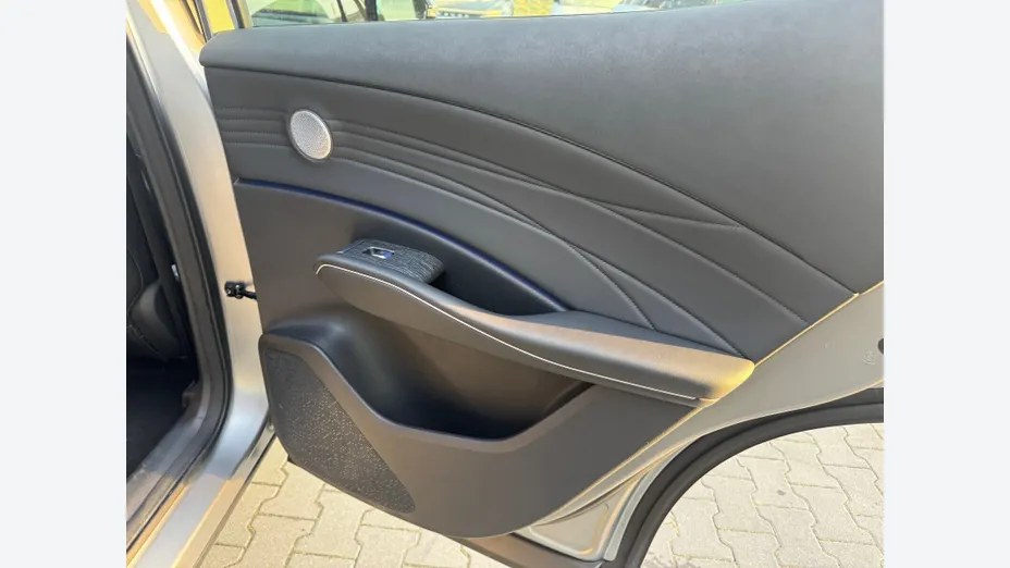 OMODA Omoda 7 Omoda 7 1.5 T-GDi Super Hybrid Luxury Nowy