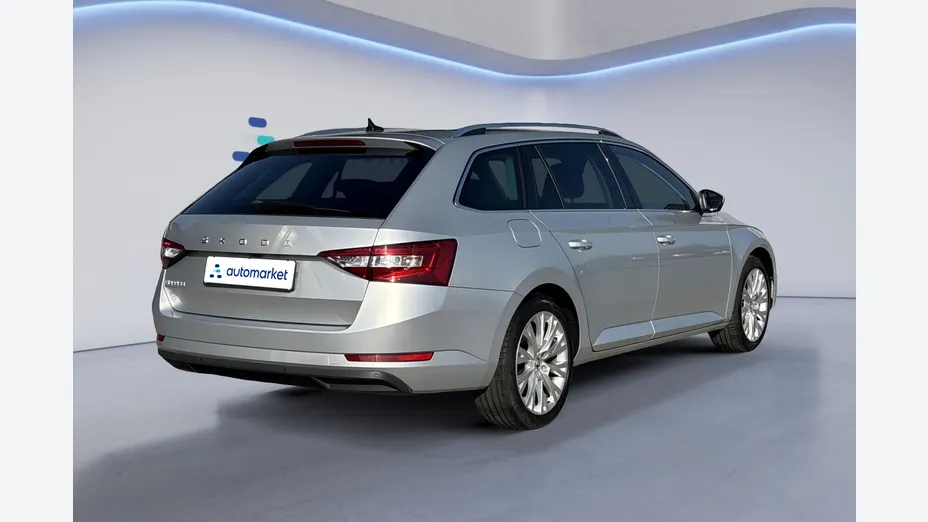 SKODA Superb Superb 2.0 TDI SCR Ambition DSG