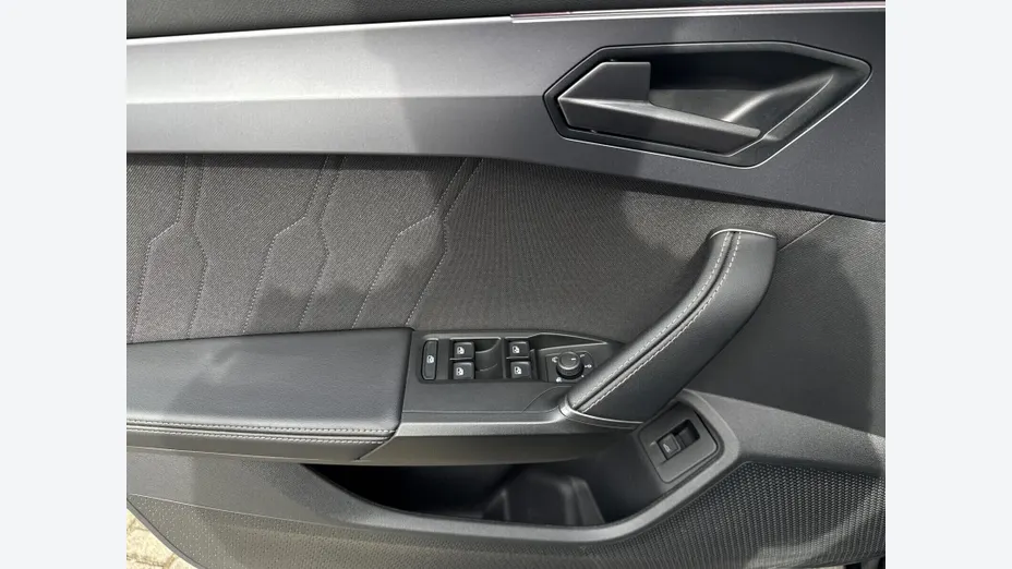 CUPRA Leon Leon 1.5 eTSI mHEV DSG
