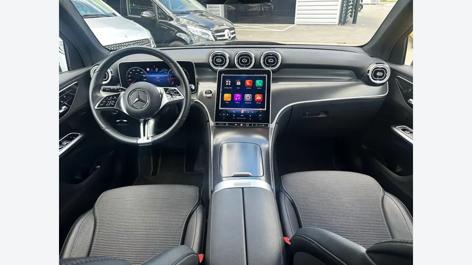 MERCEDES-BENZ GLC -