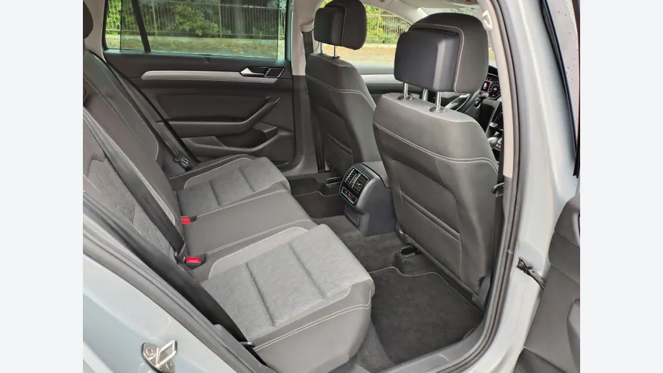VOLKSWAGEN Passat Passat 2.0 TDI Business DSG