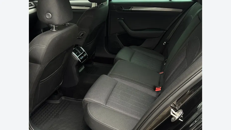 SKODA Superb Superb 2.0 TSI Style DSG