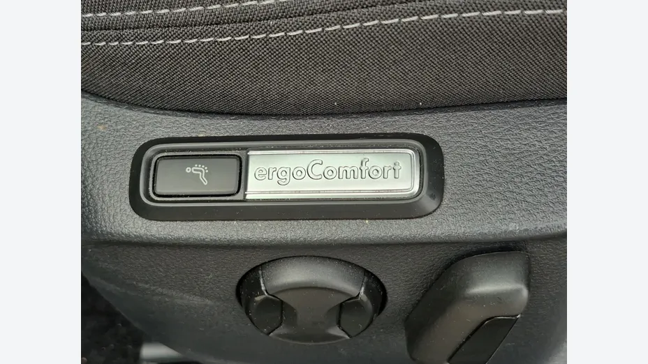 VOLKSWAGEN Passat -