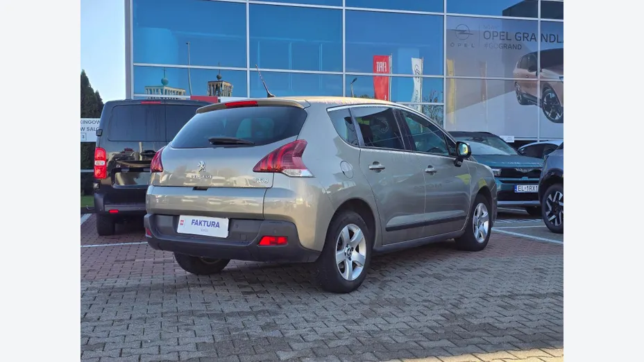PEUGEOT 3008 3008 1.6 HDi Active