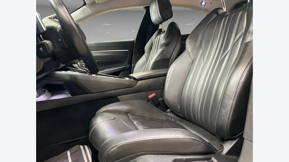 PEUGEOT 508 -