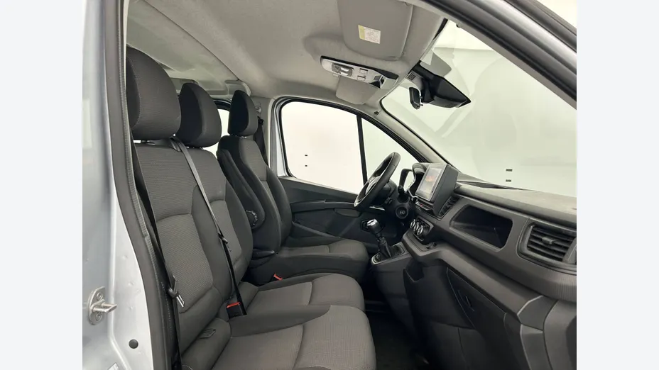 RENAULT Trafic -