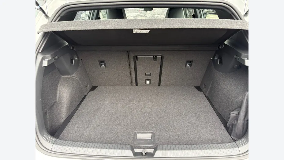 VOLKSWAGEN Golf Golf VIII 1.5 eTSI R-Line DSG