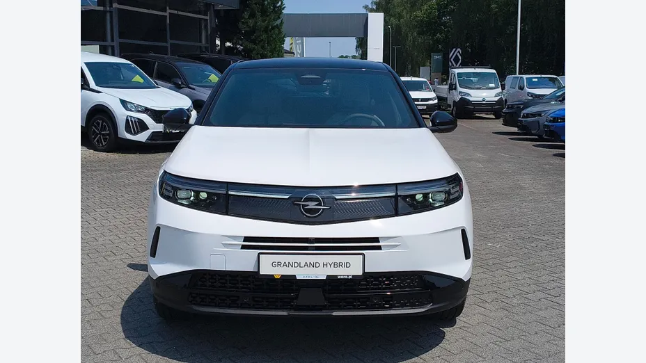 OPEL Grandland -
