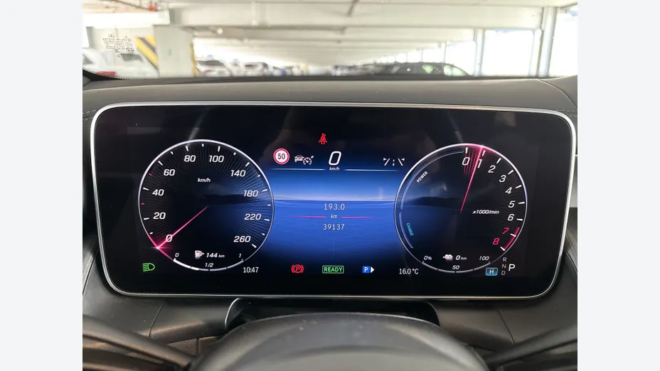 MERCEDES-BENZ GLC GLC 300 e 4-Matic AMG Line