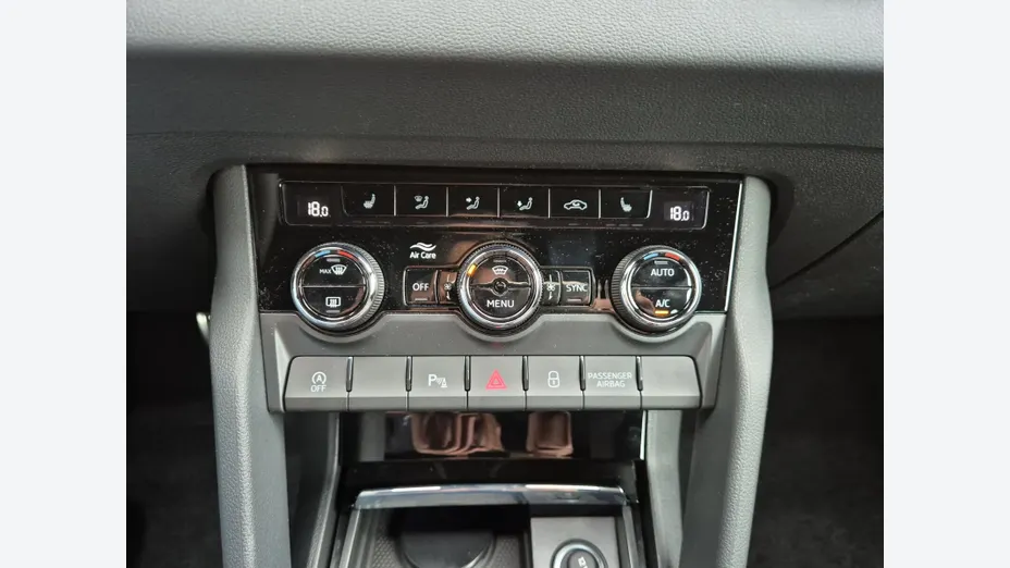 SKODA Karoq Karoq 1.5 TSI ACT Sportline DSG Nowy