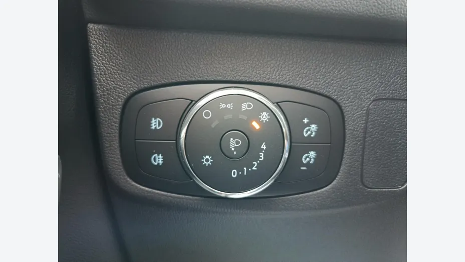 FORD Focus Focus 1.5 EcoBlue Titanium X aut