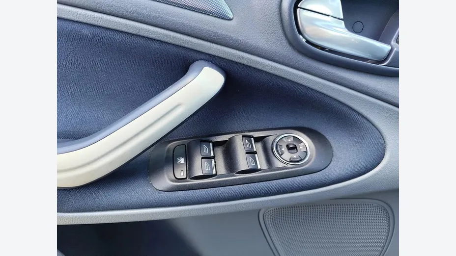 FORD S-MAX -