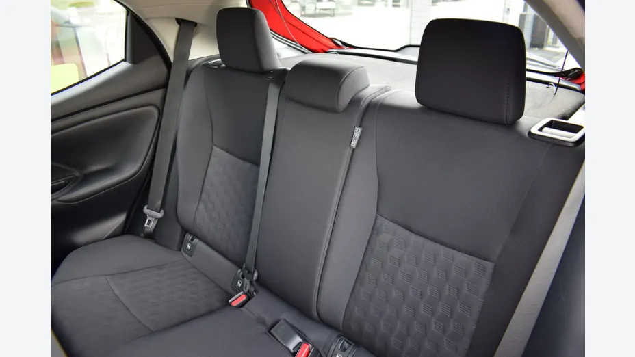 TOYOTA Yaris Yaris 1.5 Comfort CVT