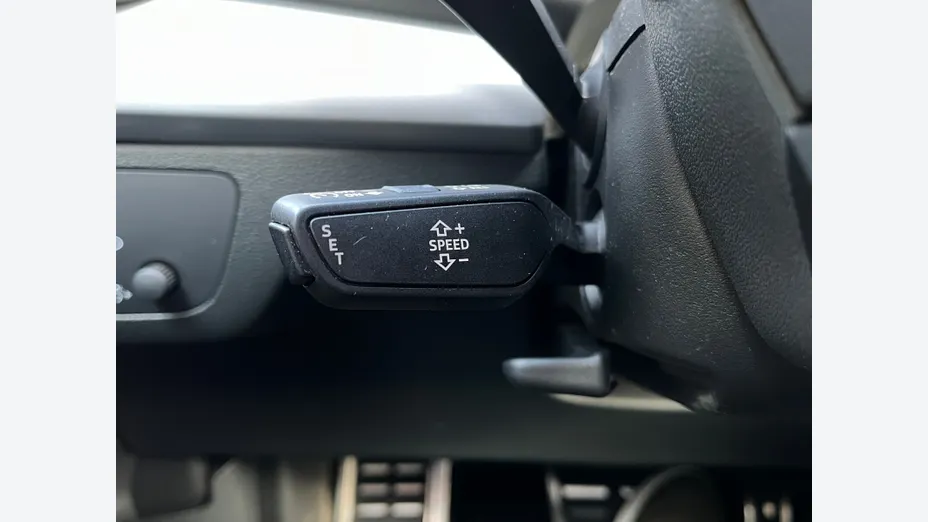 AUDI Q5 Q5 40 TFSI mHEV Quattro S tronic