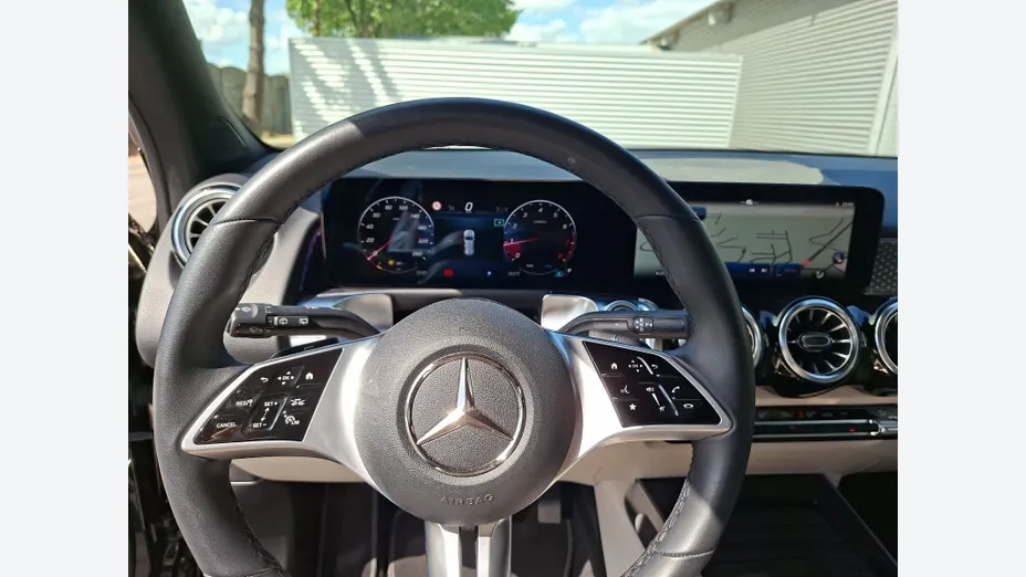 MERCEDES-BENZ GLB GLB 200 mHEV Progressive 7G-DCT