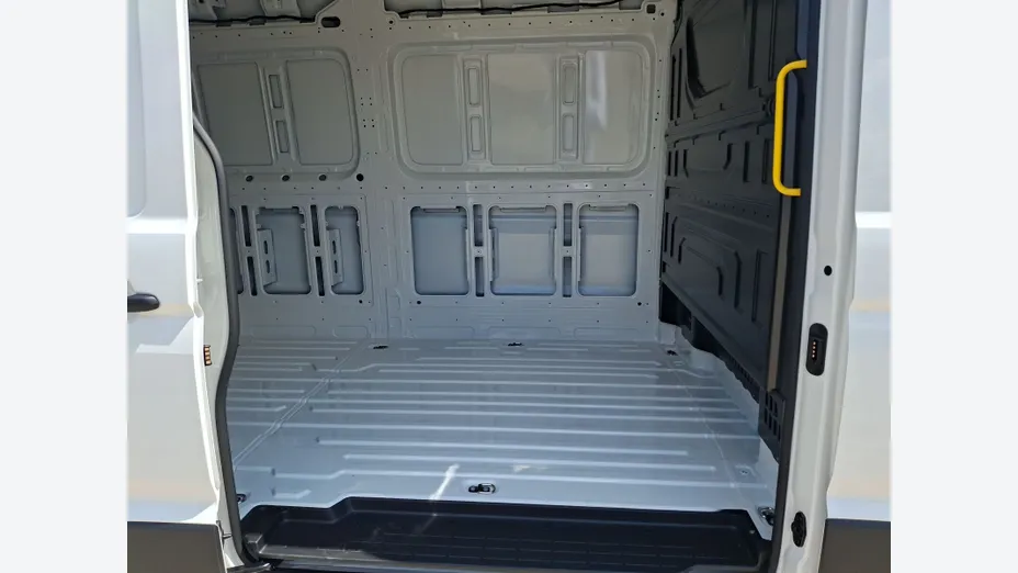 VOLKSWAGEN Crafter Crafter 35 BiTDI (18,4m3) Nowy