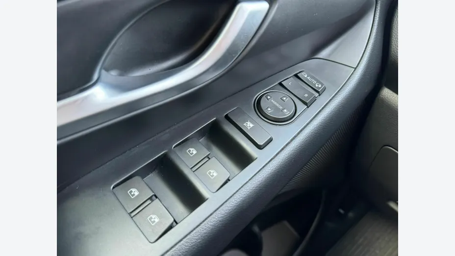 HYUNDAI i30 i30 1.5 T-GDI 48V Modern