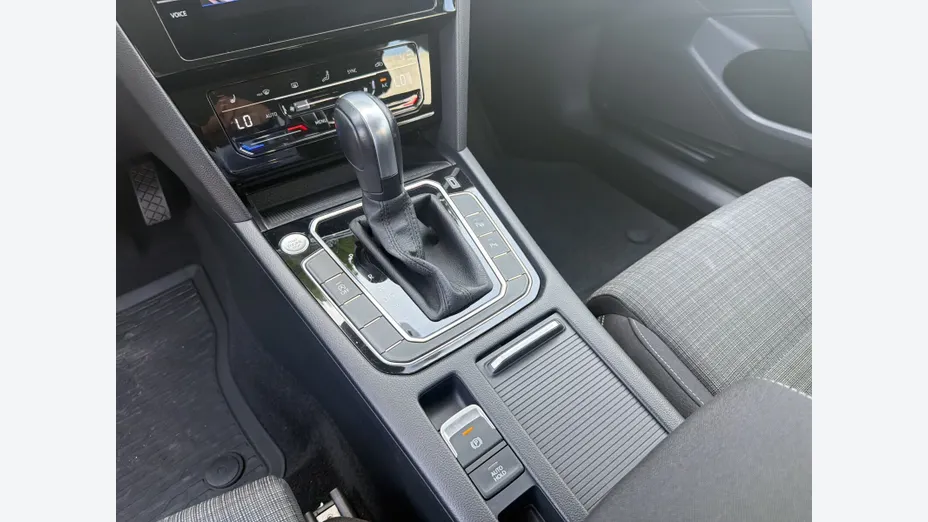 VOLKSWAGEN Passat Passat 2.0 TSI Business DSG