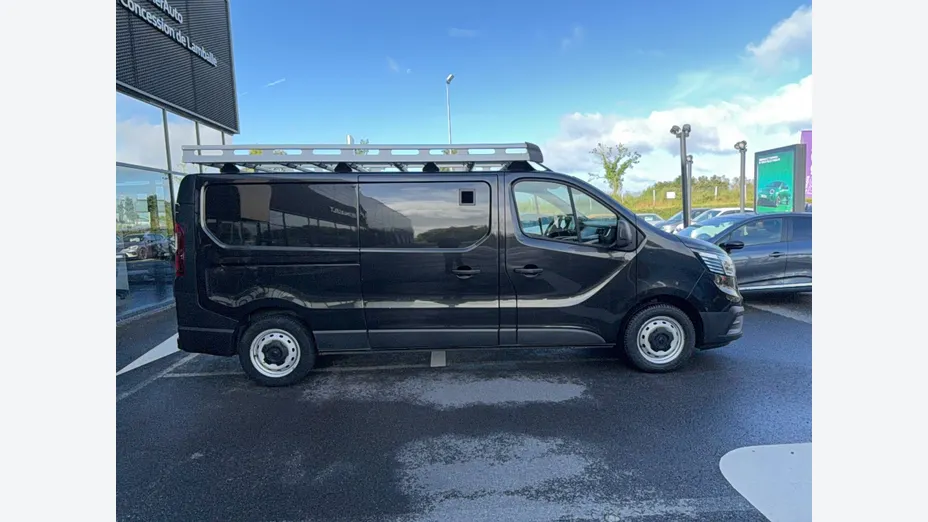RENAULT Trafic -