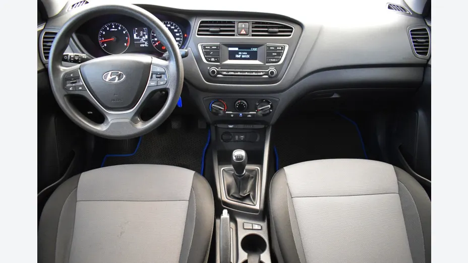 HYUNDAI i20 i20 1.2 Classic Plus