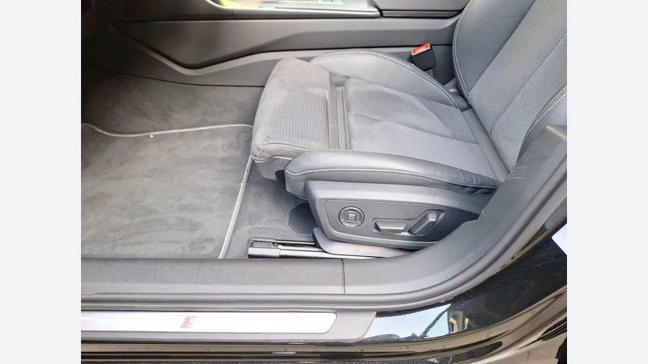 AUDI A6 Avant -