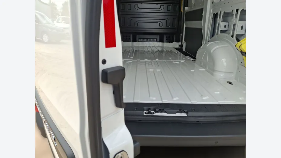 VOLKSWAGEN Crafter Crafter 35 TDI (9,9m3) Nowy