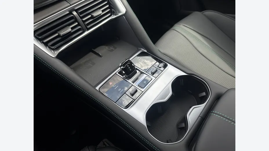 BYD Seal U -