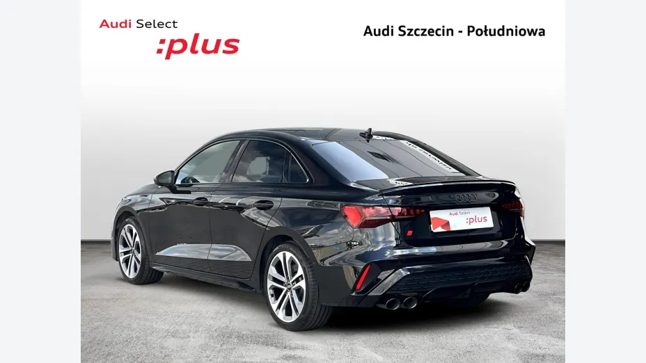 AUDI S3 -