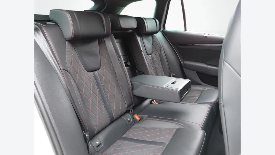 SKODA Octavia Octavia 2.0 TDI 4x4 RS DSG