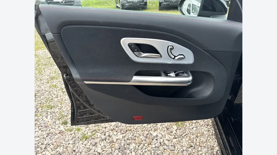 MERCEDES-BENZ CLA CLA 200 mHEV 8G-DCT