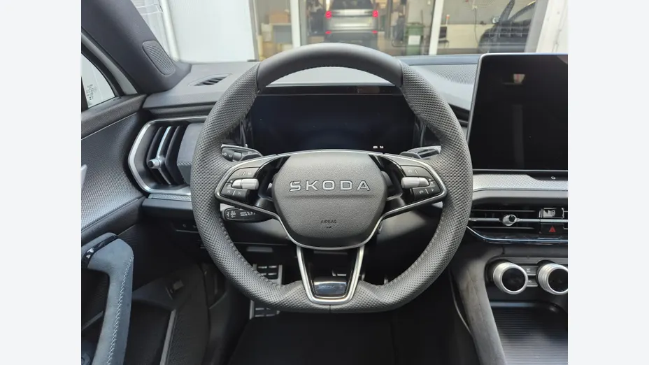 SKODA Kodiaq Kodiaq 2.0 TDI 4x4 Sportline DSG Nowy