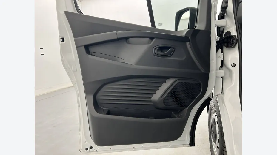 RENAULT Trafic -
