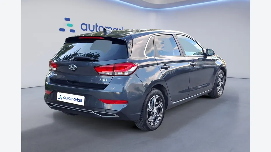 HYUNDAI i30 i30 1.0 T-GDI Smart DCT