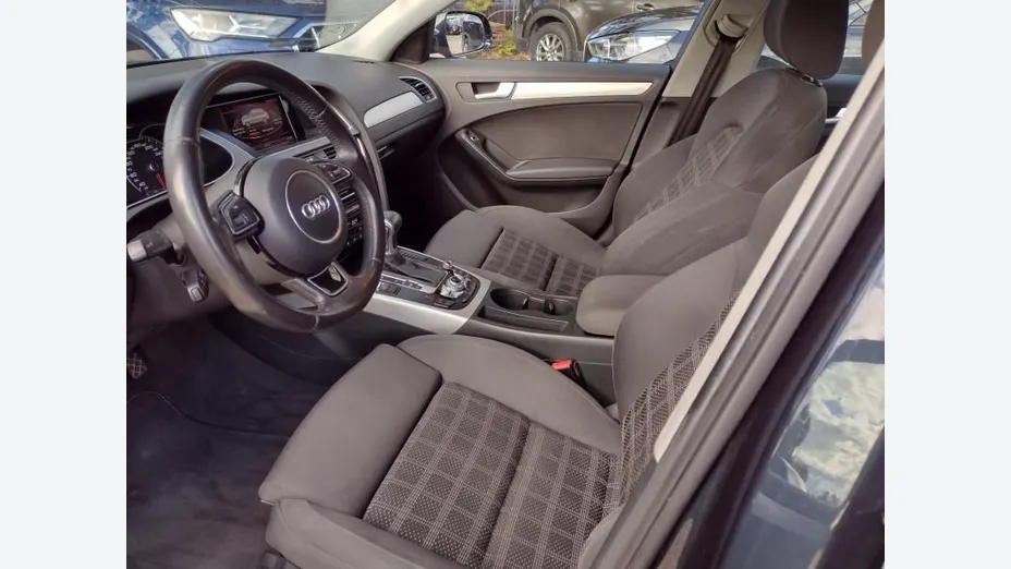 AUDI A4 Avant -