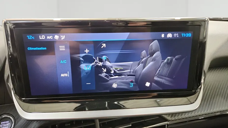 PEUGEOT 2008 -