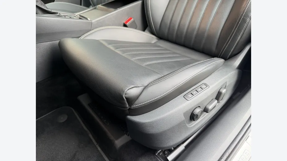 SKODA Superb Superb 2.0 TDI SCR L&K DSG