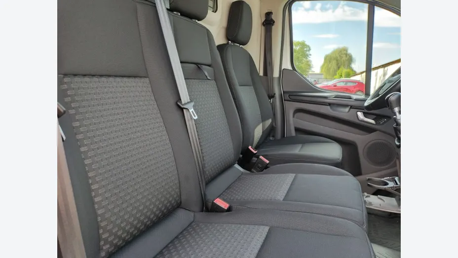 FORD Transit Custom Transit Custom 340 L2H1 Trend