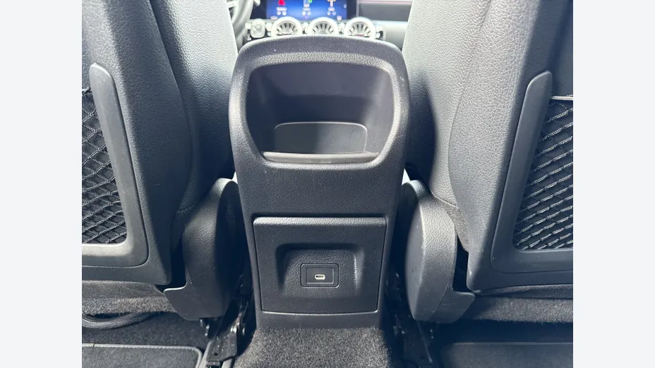 MERCEDES-BENZ CLA CLA 200 mHEV AMG Line 7G-DCT