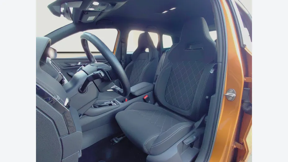 SKODA Karoq Karoq 1.5 TSI ACT Sportline DSG