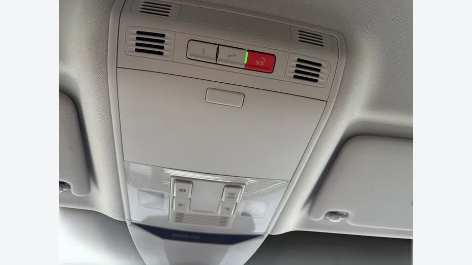 VOLKSWAGEN Passat -