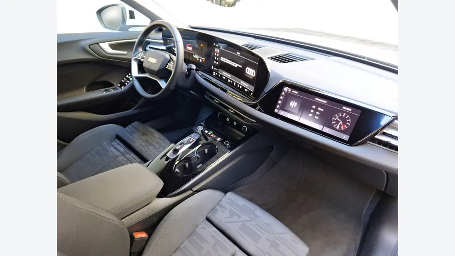 AUDI A5 A5 e-Hybrid 220 kW Quattro S tronic