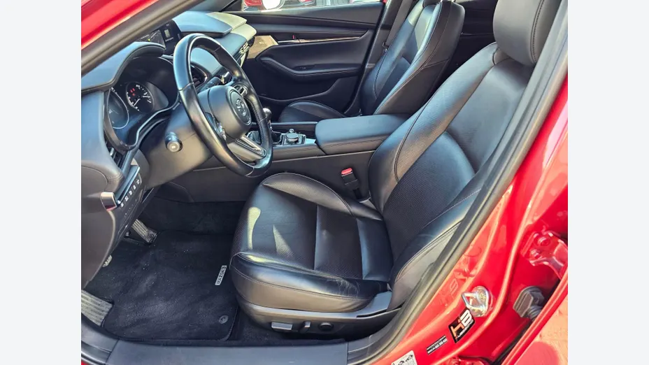 MAZDA 3 3 2.0 mHEV Hikari