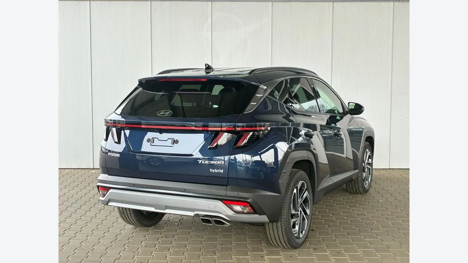 HYUNDAI Tucson -