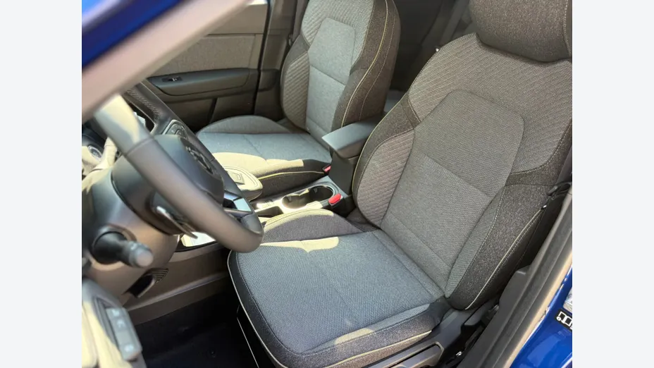 MITSUBISHI Grandis Grandis 1.3T mHEV Invite Cold DCT Nowy