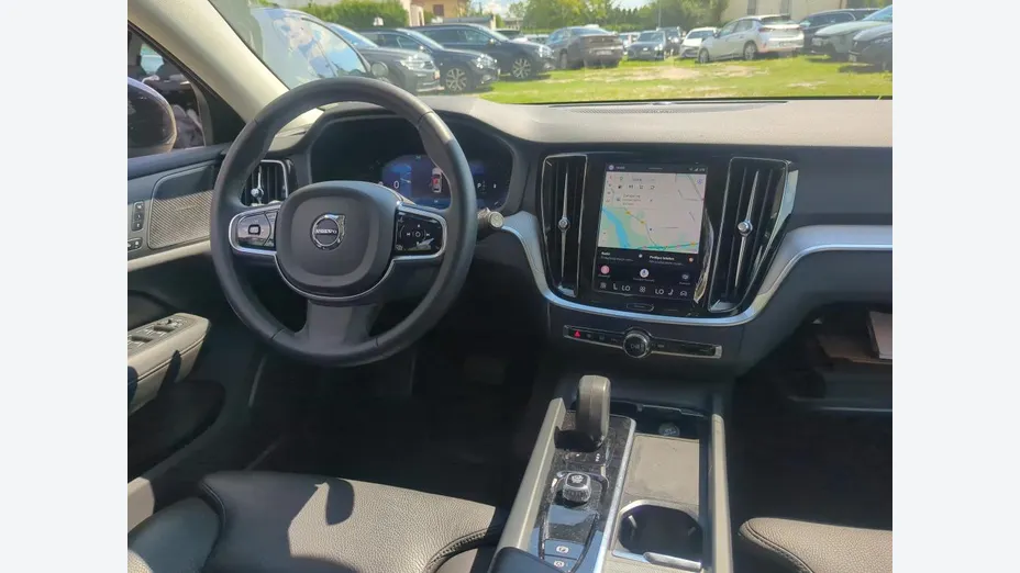 VOLVO V60 V60 B4 B Plus Dark aut