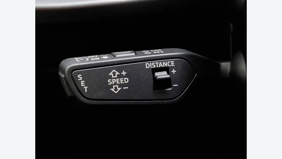 AUDI A3 Limousine -