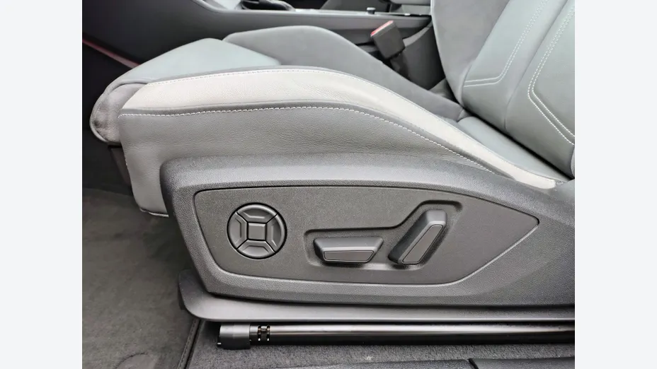 AUDI Q3 Sportback -
