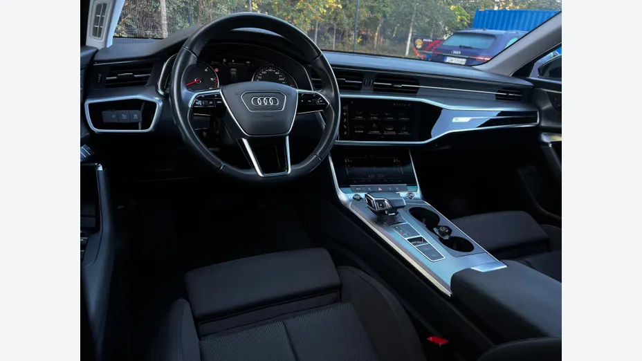AUDI A6 Avant -